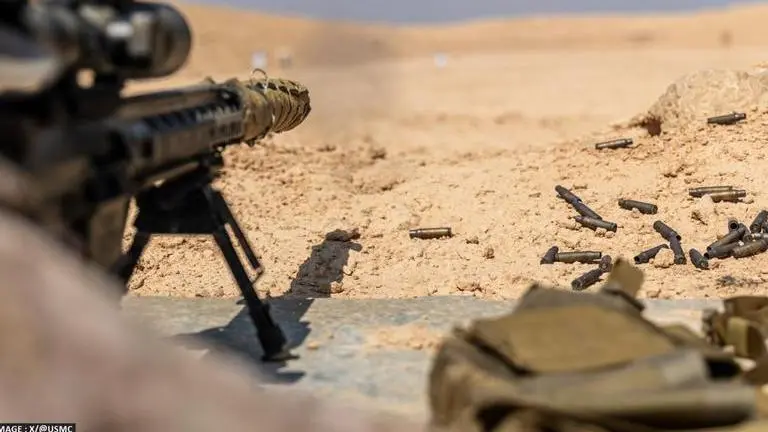 US Marines fire M110 semi automatic sniper system, M240L machine gun during Ex Bright star The US Marines with fleet anti-terrorism security team Central Command fired the M110 semi-automatic sniper system