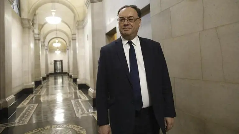 Bank of England warns of 'large and sharp' UK downturn