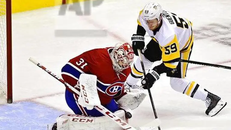 Outdoor game still "a really cool experience" despite eight-hour delay: Makar