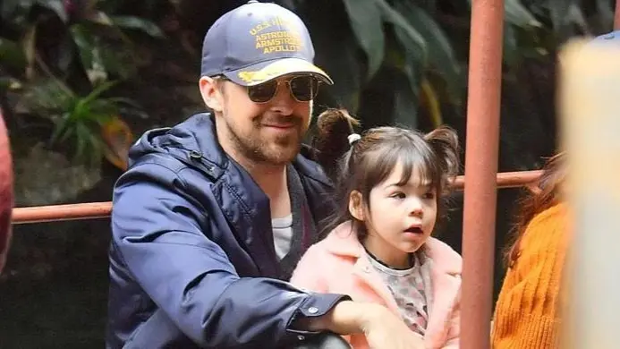 Ryan Gosling with his daughter Esmeralda