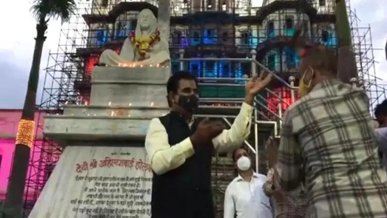 Swachh Survekshan: BJP MP dances with joy as Indore bags cleanest city tag for 4th time Swachh Survekshan