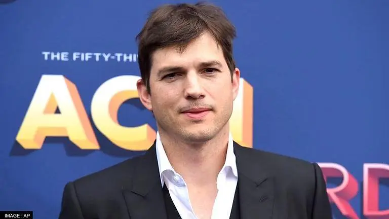 Ashton Kutcher opens up on returning to 'That '70s Show' spinoff 'That '90s show' Ashton Kutcher