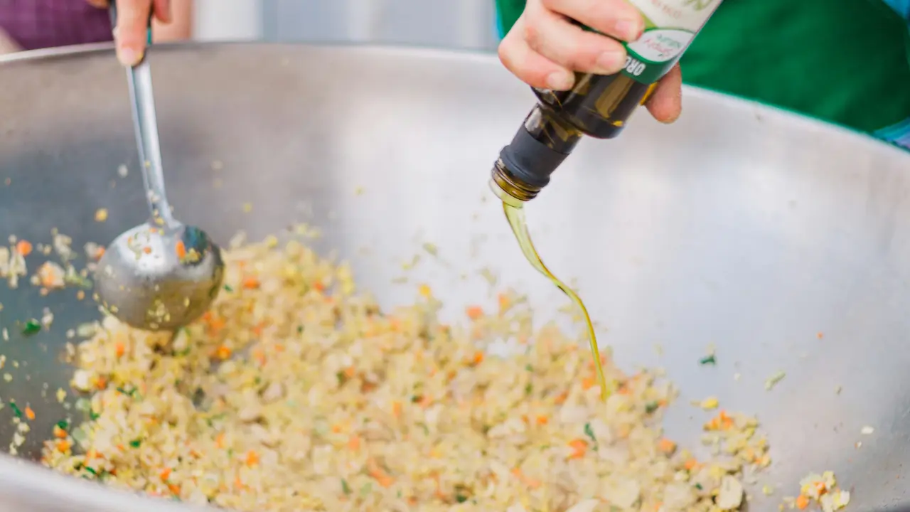 Avocado oil is an excellent choice for cooking due to its mild flavour and high smoke point. It is rich in monounsaturated fats, vitamins, and antioxidants.