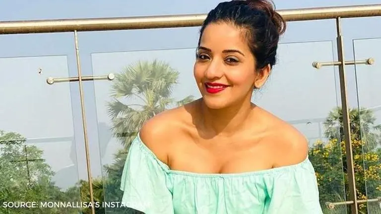 Monalisa reveals she aimed to become an air hostess; shares picture donning uniform Source - Monalisa's Instagram