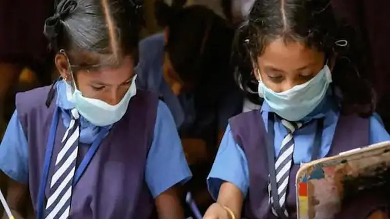 Government teachers bring education home to students in Rajasthan village