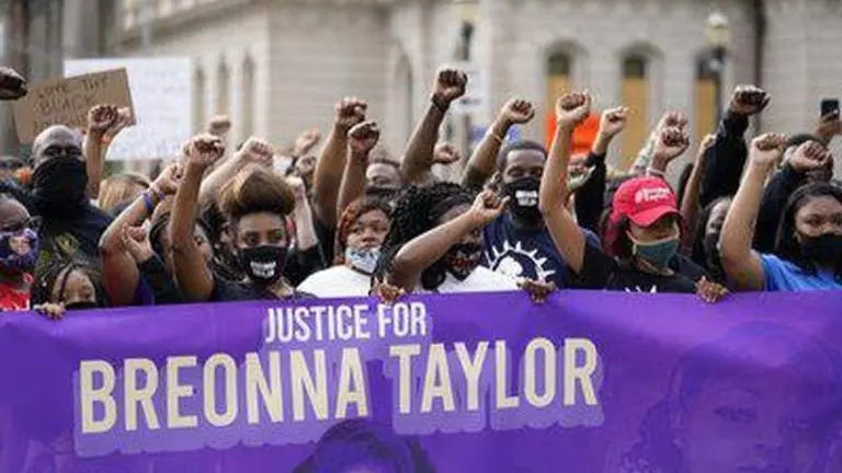 Head of Thai zoos shot dead amid missing wildlife scandal