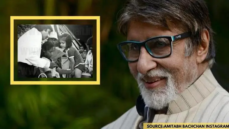 Amitabh Bachchan's throwback photo with baby Kareena Kapoor Khan will melt your heart Amitabh Bachchan