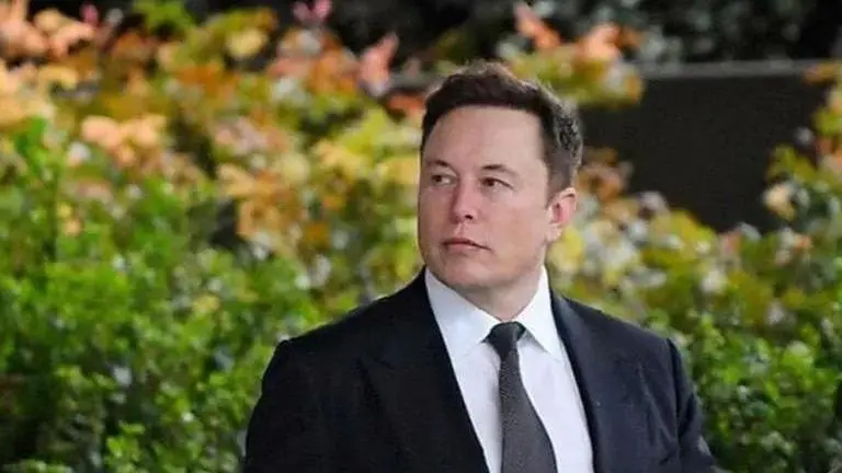 Elon Musk reveals bizarre reason for not supplying Ukraine with free Starlink anymore Elon Musk