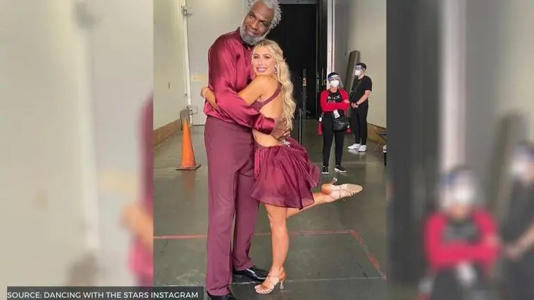 'Dancing with the Stars' premiere mishap: Emma Slater accidentally hit Charles Oakley dancing with the stars