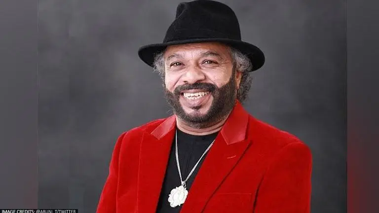 Sri Lanka's music legend Sunil Perera dies at 68 due to COVID-related complications Sunil Perera