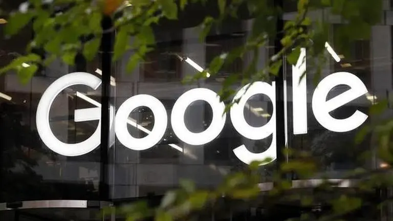 ‘Godfather of AI’ Geoffrey Hinton quits Google, sounds alarm on technology's risks AI