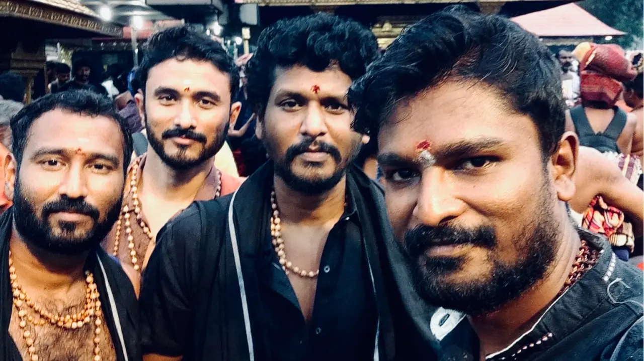 Lokesh Kanagaraj, Rathna Kumar at Sabarimala Temple