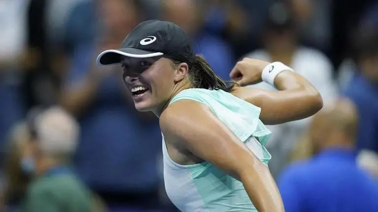 The women's tour announces pathway to equal prize money for men and women The women's tour announces pathway to equal prize money for men and women