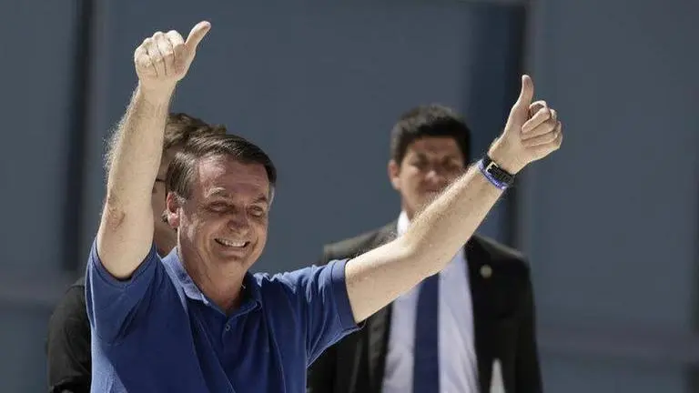 Brazil: Bolsonaro allows gym, salon to reopen amid surge in coronavirus cases Brazil