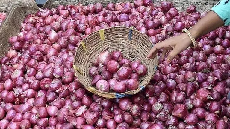 You may get Income Tax notice for purchasing more onions: Cong leader's jibe at Centre Dinesh Gundu Rao