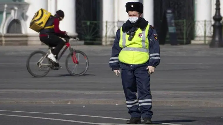 Spain not de-escalating on virus restrictions