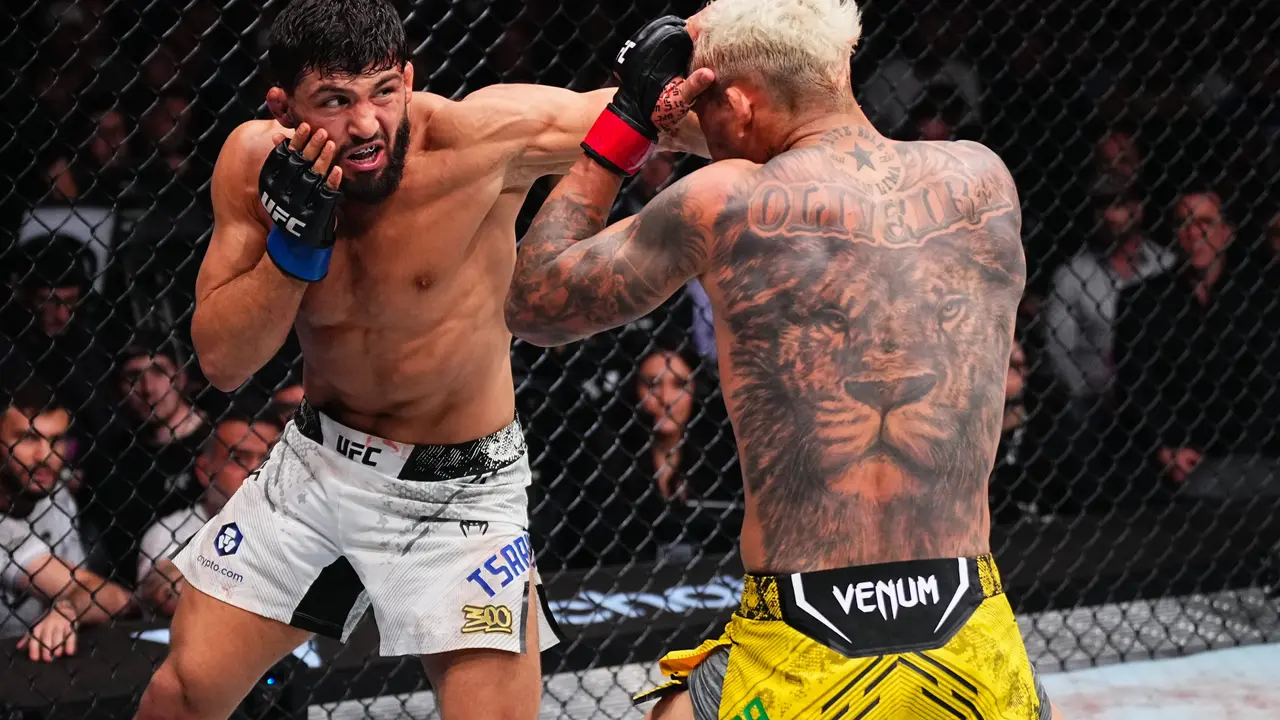 ‘Almost Pulled off the Greatest Comeback’: Fans devastated as Oliveira loses to Tsarukyan at UFC 300 Arman Tsarukyan beats Charles Oliveira