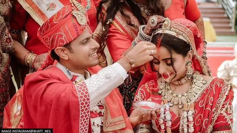 Aishwarya Sharma & Neil Bhatt's wedding pics are all about 'achieving togetherness' Aishwarya Sharma, Neil Bhatt