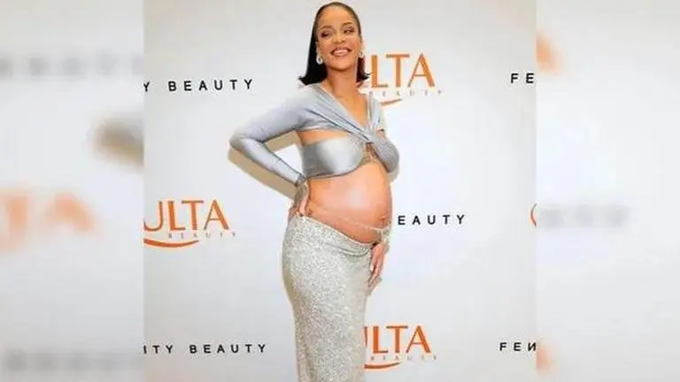 Rihanna reflects on the 'type of mom' she will become, gives reference of a TV show; Read Rihanna, Rihanna in her third trimester, Rihanna on motherhood, ASAP Rockey