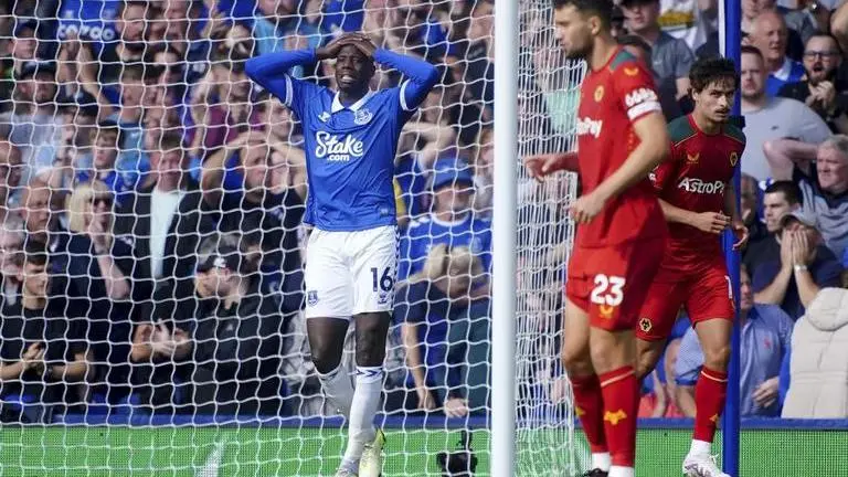 Everton signs Beto from Udinese in bid to cure scoring woes in EPL Everton signs Beto from Udinese in bid to cure scoring woes in EPL