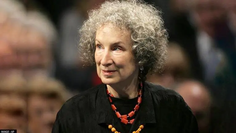The Handmaid’s Tale author Margaret Atwood has her say on potential Roe V. Wade overturn The Handmaid’s Tale