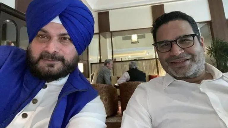 Navjot Sidhu heaps praise on Prashant Kishor as strategist prepares for political plunge Navjot Singh Sidhu