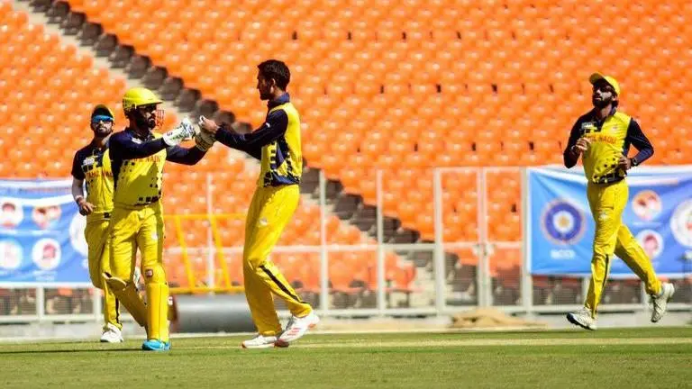 Mushtaq Ali T20 final: Formidable Tamil Nadu favourites against buoyant Baroda BCCI