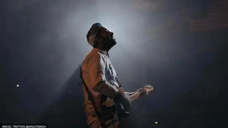 TMC-BJP slugfest over cancellation of Arijit Singh's concert Arijit Singh (Image: @arijitsingh/Twitter)