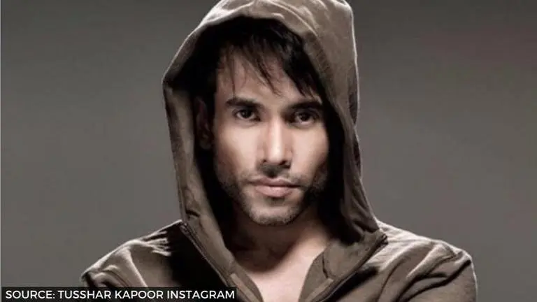 Tusshar Kapoor shares his new workout video, fans call his efforts 'Bohot Hard' Tusshar Kapoor