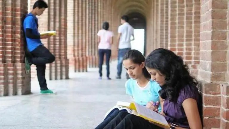 UPSC CDS Exam 2021: Last date to to submit application form is November 17 upsc cds exam 2021