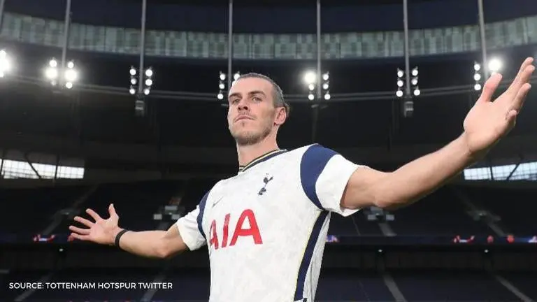 Bale back in Times Square, New York with iconic images 7 years apart; Watch bale