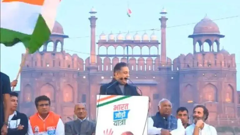 Kamal Haasan joins Rahul Gandhi on Bharat Jodo Yatra; 'My father was a Congressman' Kamal Haasan