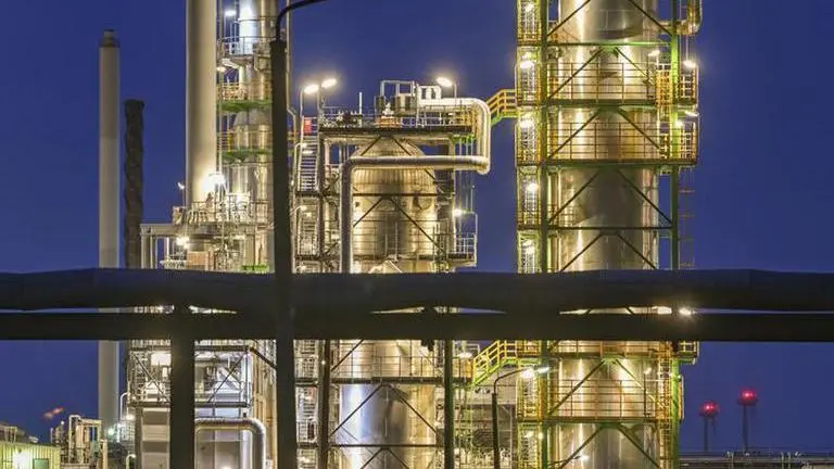 Germany takes control of 3 Russian-owned oil refineries