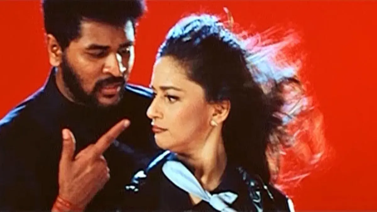 Did you know Madhuri Dixit took 9 days to rehearse for Pukar song Kay Sera Sera? Kay Sera Sera