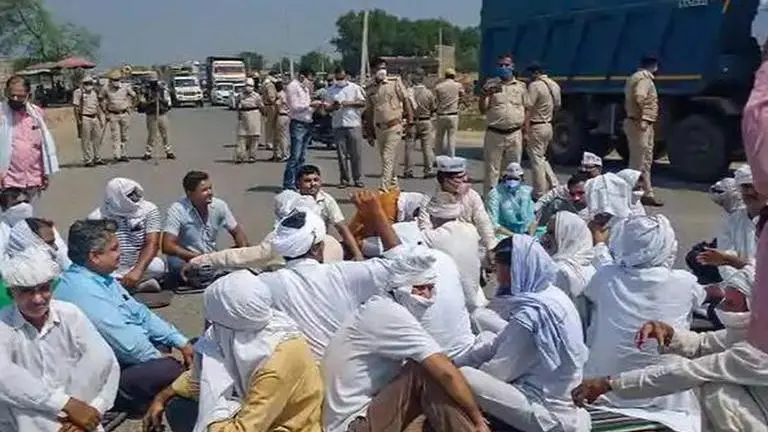 Over 500 farmers from UP's Bundelkhand to join 'Delhi Chalo' protest