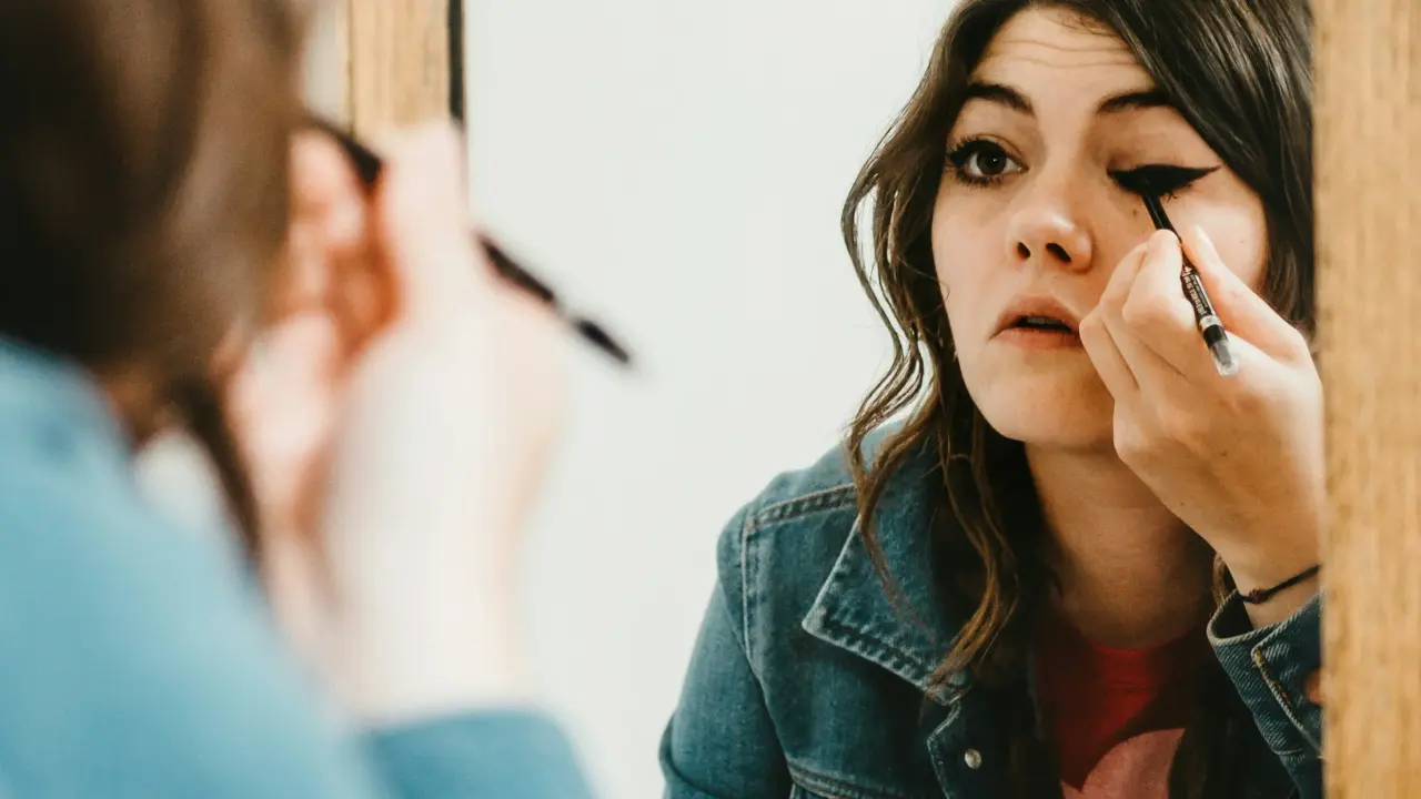 Eye Makeup Products For Beginners To Elevate Your Day-to-day Look