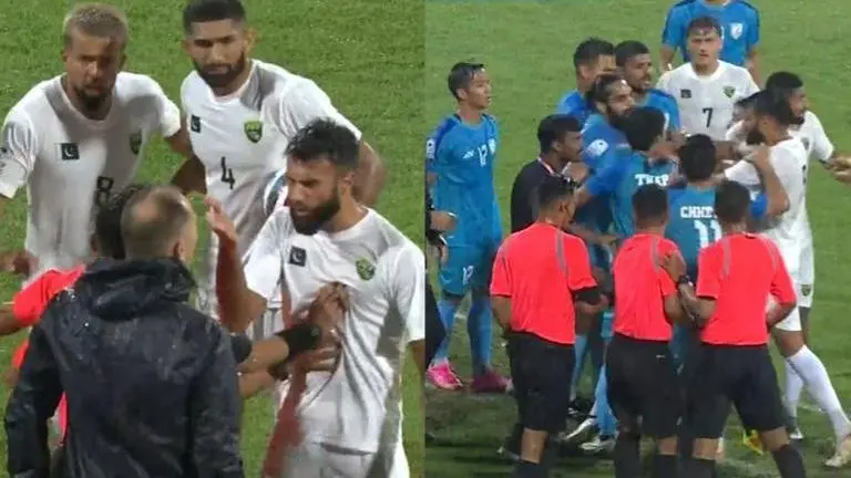 India coach Igor Stimac receives red card for snatching ball from Pakistan player- WATCH SAFF Cup