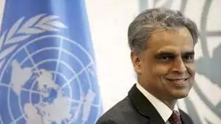 Syed Akbaruddin mocks Pakistan PM Imran Khan for posting fake news video Pakistan