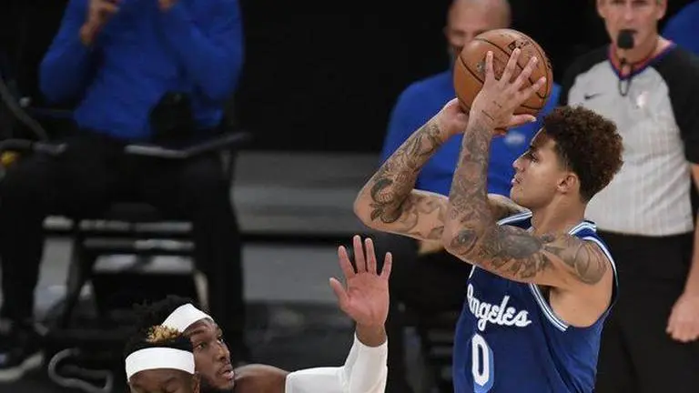 Kuzma leads AD-less Lakers' 127-91 thrashing of Timberwolves Kuzma leads AD-less Lakers' 127-91 thrashing of Timberwolves