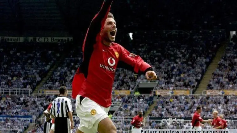 Ruud van Nistelrooy wouldn't talk to anybody if Thierry Henry scored goals: Paul Scholes Ruud van Nistelrooy