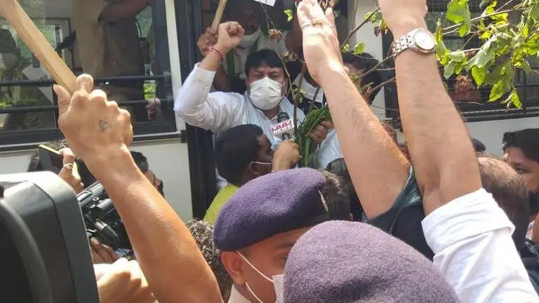 Gujarat Cong chief among 100 detained for protesting farm bills