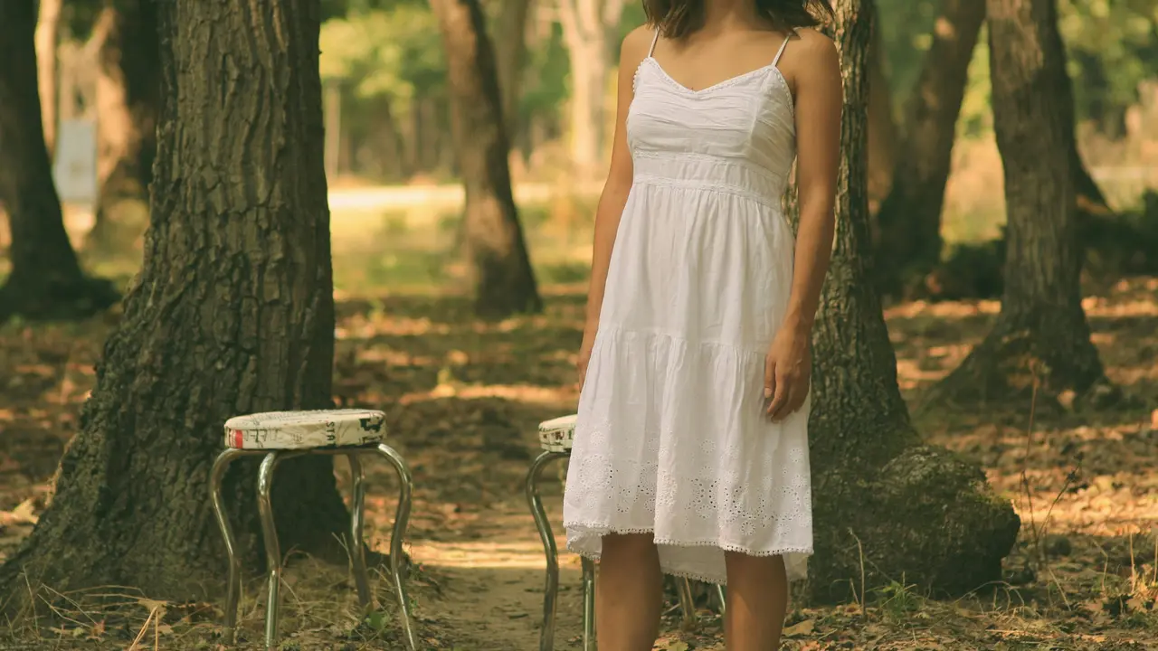 Eco-friendly Fabrics That Should Be A Part Of Your Sustainable Summer Wardrobe Eco-friendly Fabrics For Summer