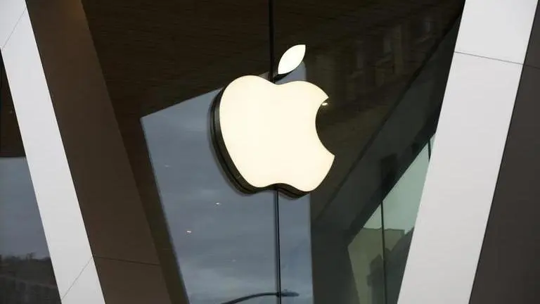 Battle over the iPhone app store spills into appeals court