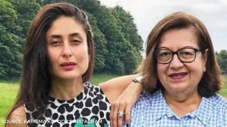 Kareena Kapoor gives a glimpse of dad Randhir's new house as she poses with mom Babita Kareena Kapoor, Babita, Randhir Kapoor, Randhir Kapoor's new house