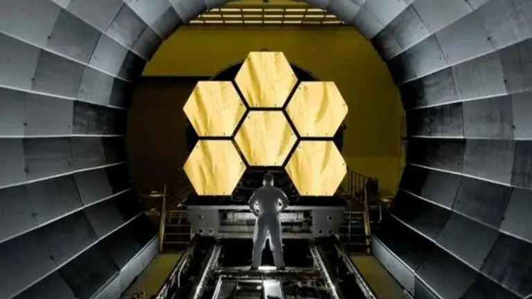 James Webb Space Telescope turns on its antenna; NASA reveals first interstellar target James Webb Space Telescope