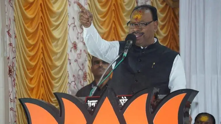 If MLAs can abandon Uddhav, why can’t industrial projects go out of Maharashtra, taunts state BJP chief Uddhav Thackeray