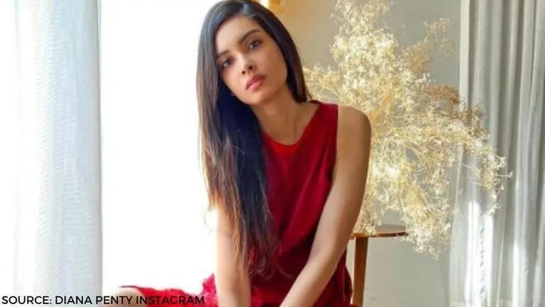 Diana Penty 'digs into some serious biryani business'; fans ask her to eat with hands Diana Penty