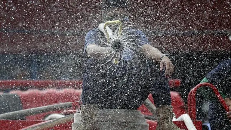 Italy passes 10,000 infections as clusters spur worry in US Italy passes 10,000 infections as clusters spur worry in US