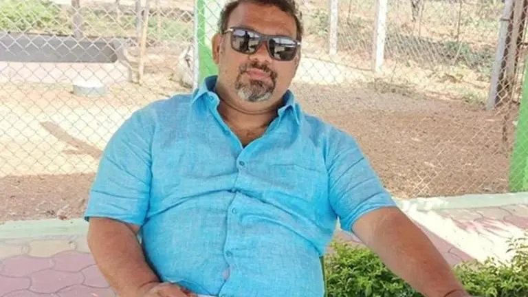 Telugu actor-filmmaker-critic Kathi Mahesh succumbs to injuries, Tollywood pays tribute Kathi Mahesh