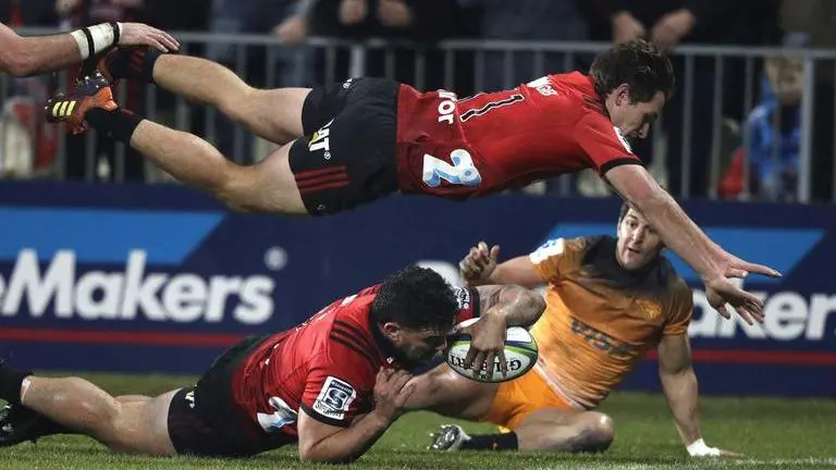 New Zealand sticks to old rules for Super Rugby's return